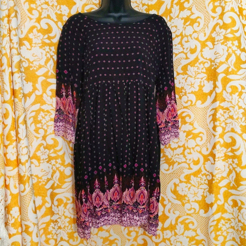 Medium size Black dress by Meaneor